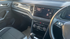 Volkswagen T-Roc 1.0 TSI SEL 5dr Petrol Hatchback